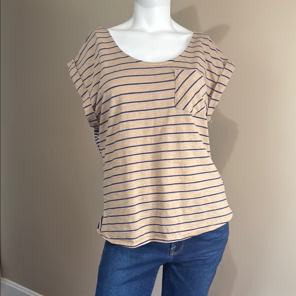 Body Central Tan Relaxed Boxy T-Shirt